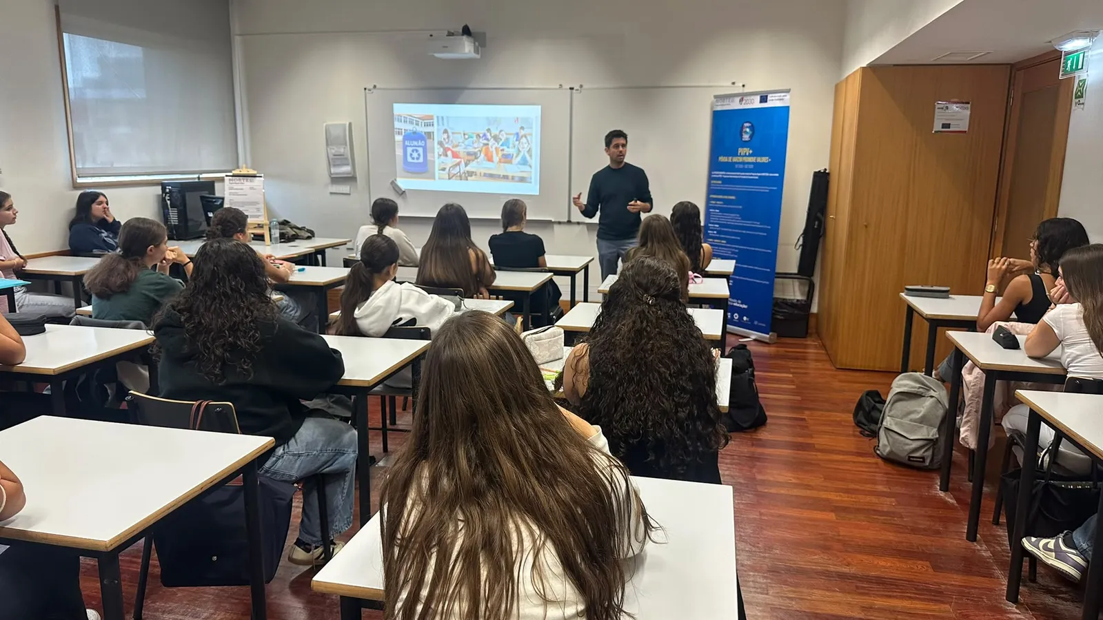 Município estimula adoção de melhores métodos de aprendizagem